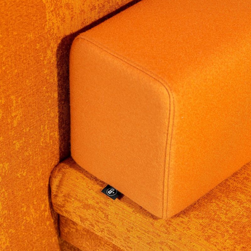 BuzziSpace BuzziHub Acoustic Pod - Image 3